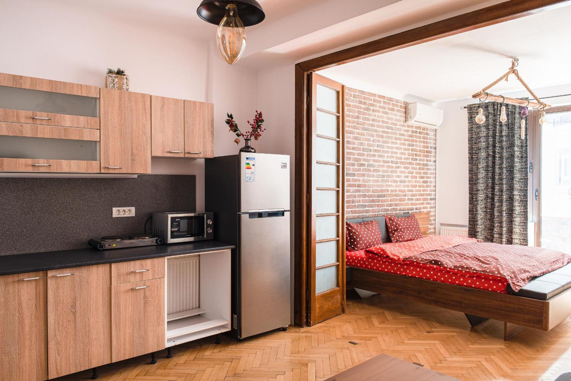 Heart Of Downtown 3 Rooms Apartment Self Check In 부쿠레슈티 외부 사진