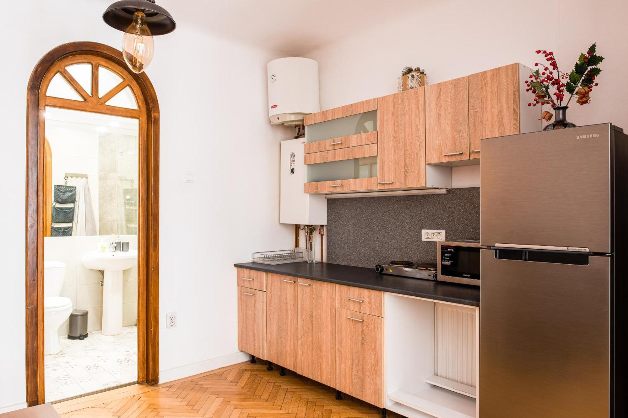 Heart Of Downtown 3 Rooms Apartment Self Check In 부쿠레슈티 외부 사진